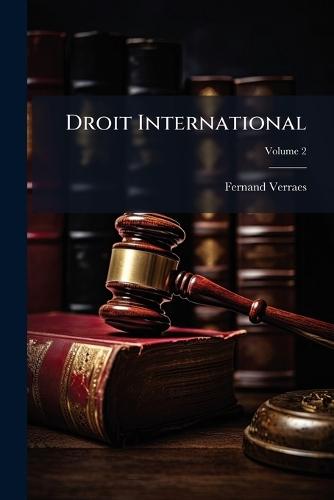 Droit International  by Fernand Verraes at Abbey's Bookshop, 
